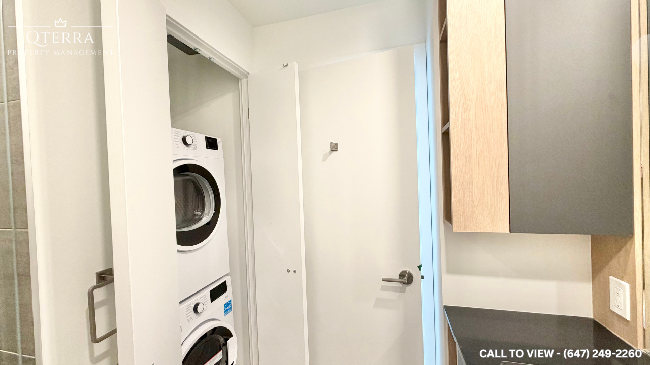 1310-1 Fairview Rd E, Mississauga, Ontario L5A 4C6 - Photo 7 of 8