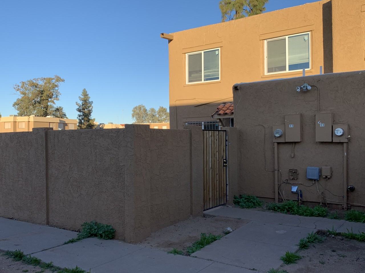 4645 E Wood St - Photo 2 of 19