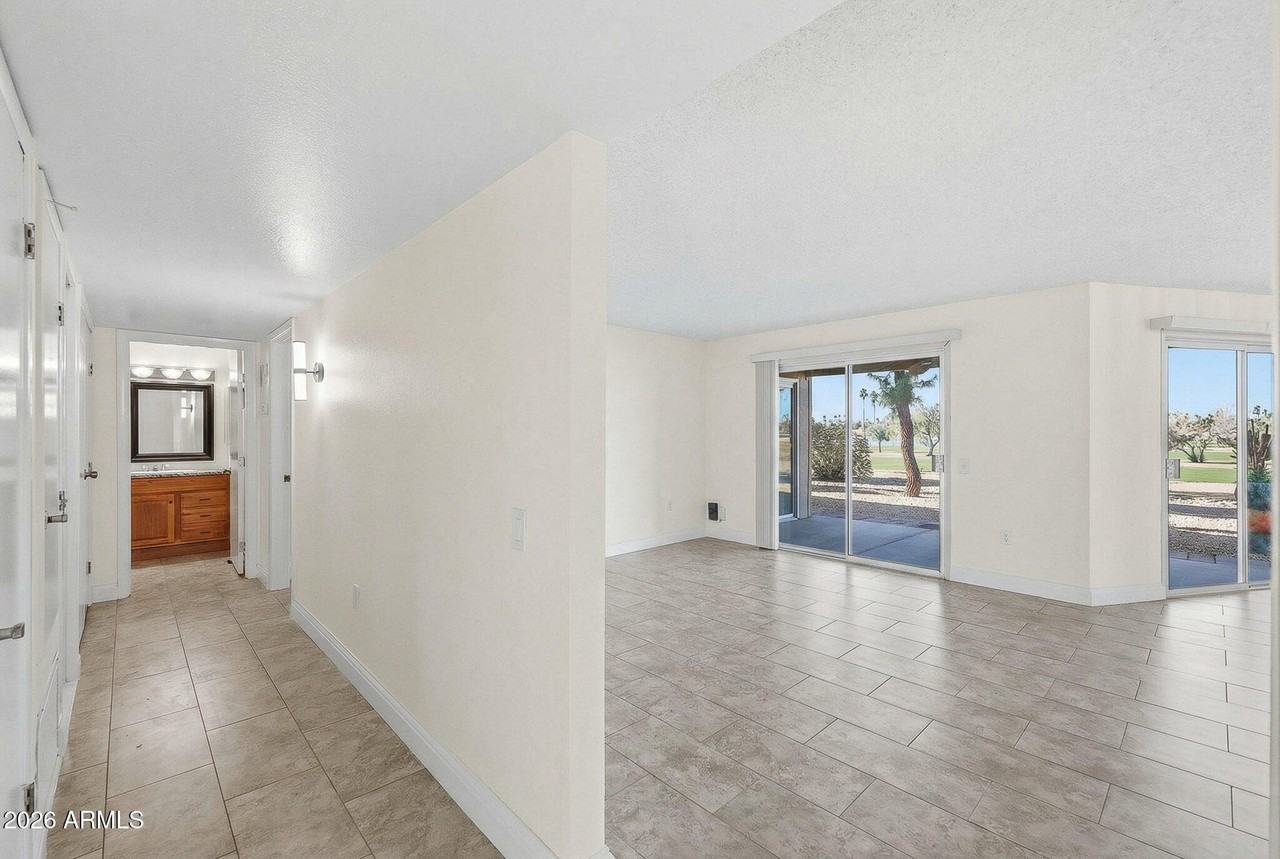 19446 N Star Ridge Dr - Photo 4 of 35