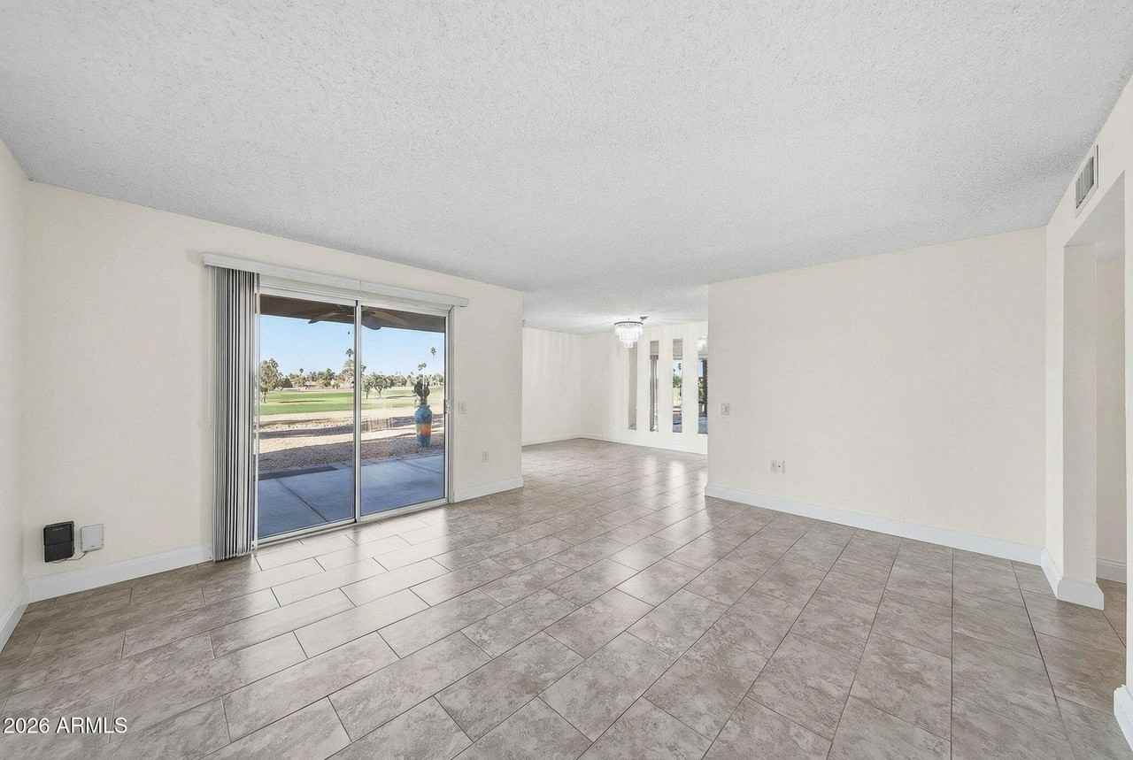 19446 N Star Ridge Dr - Photo 6 of 35