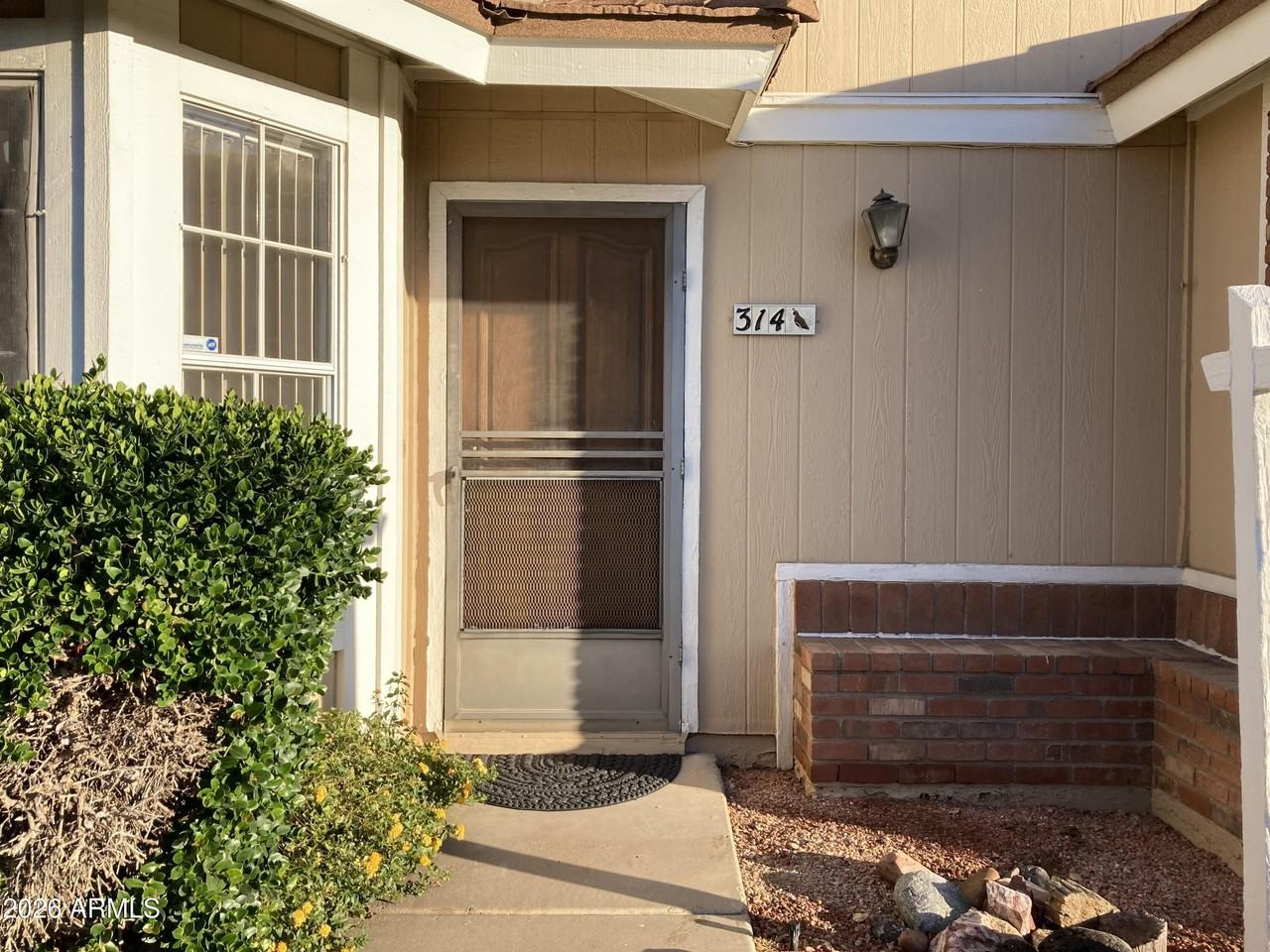 314 E Campo Bello Dr - Photo 3 of 18