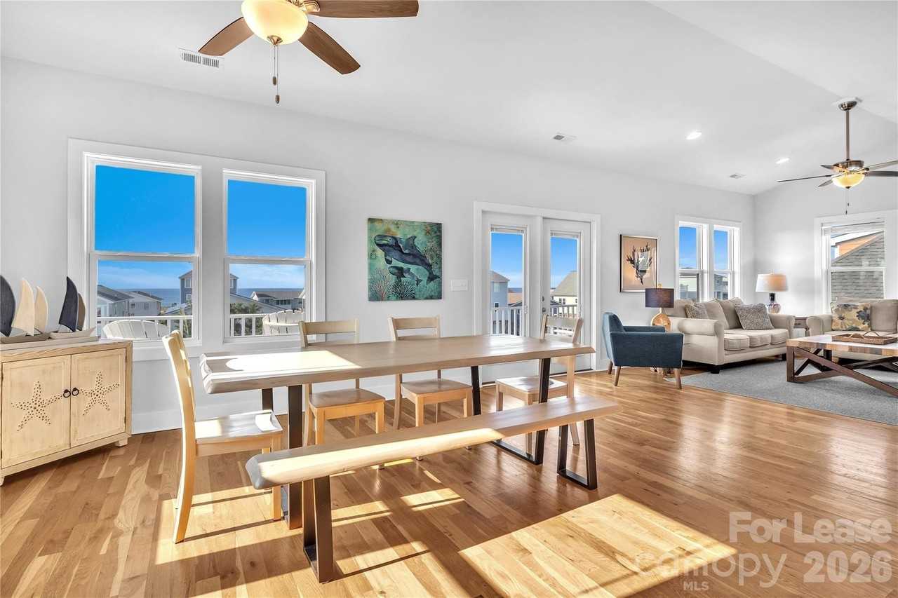 1708 W Dolphin Dr - Photo 7 of 32