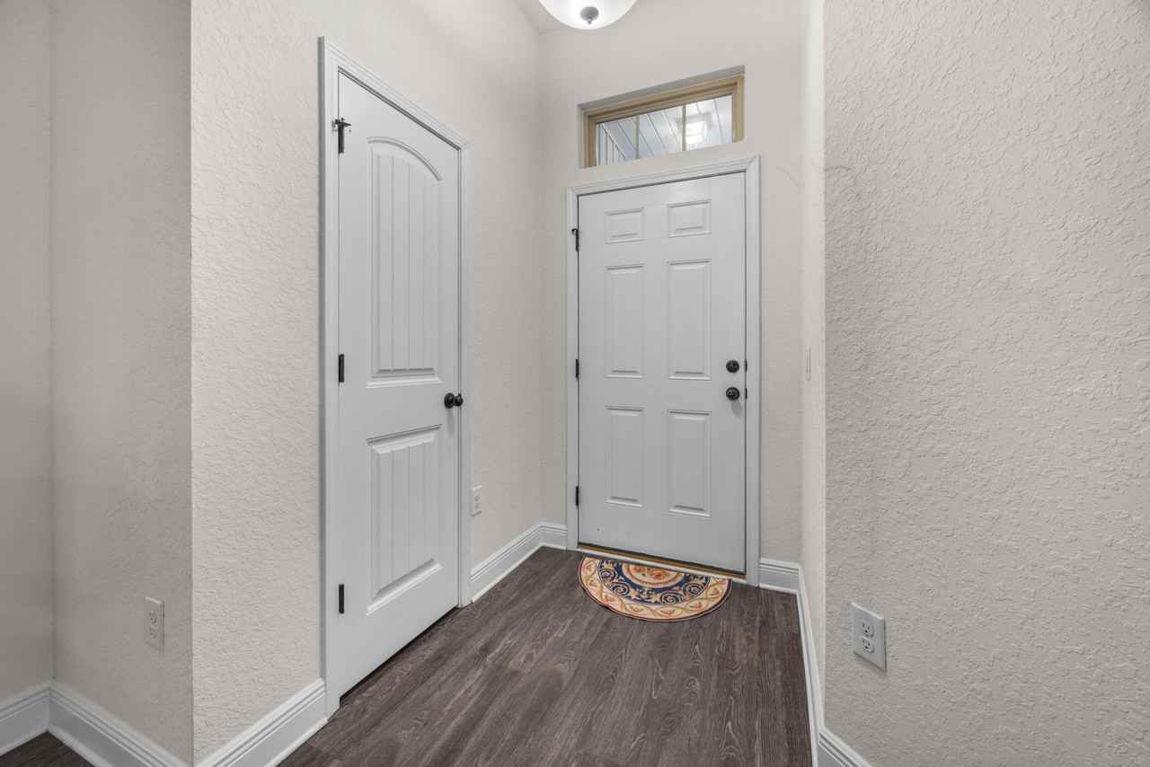 6241 Redberry Dr - Photo 4 of 49