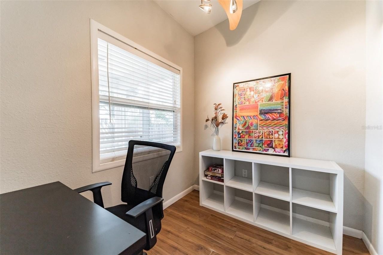 418 Lebeau St - Photo 7 of 33