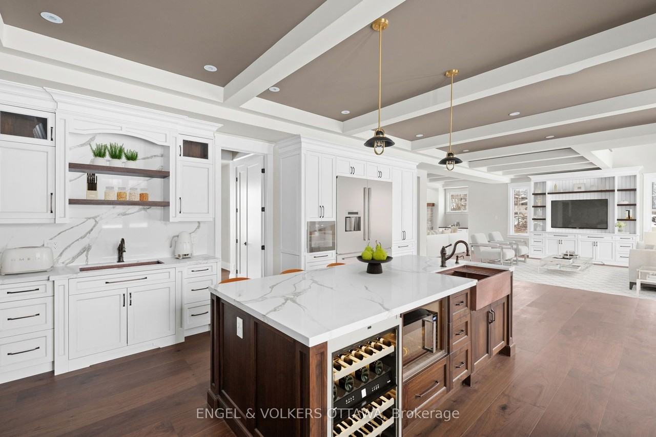 432 Ashbee Crt - Photo 6 of 42