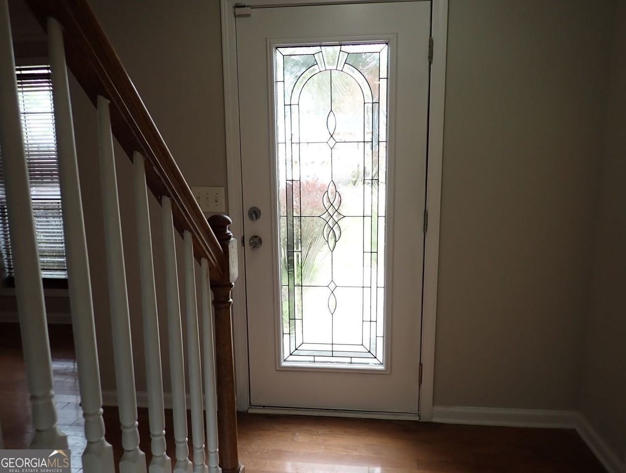 827 Sinclair Way - Photo 3 of 39