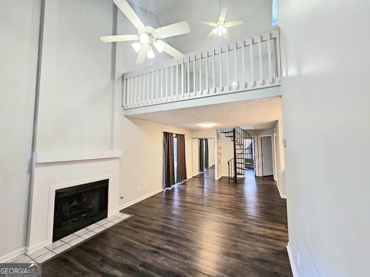 2734 Highland Rdg Nw - Photo 4 of 23