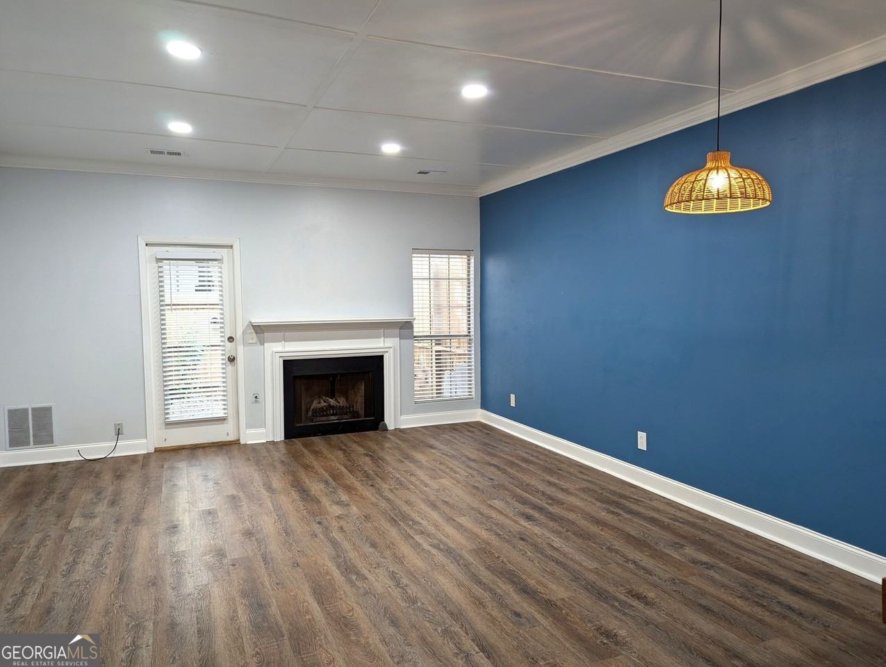 906 Wedgewood Way - Photo 4 of 26