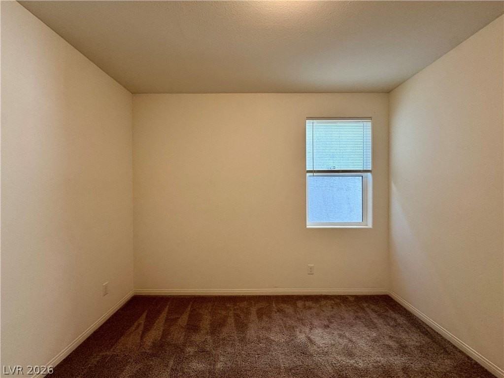 5677 Asyma Ct - Photo 4 of 36