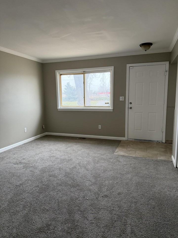 2399 Emmons Ave - Photo 2 of 10