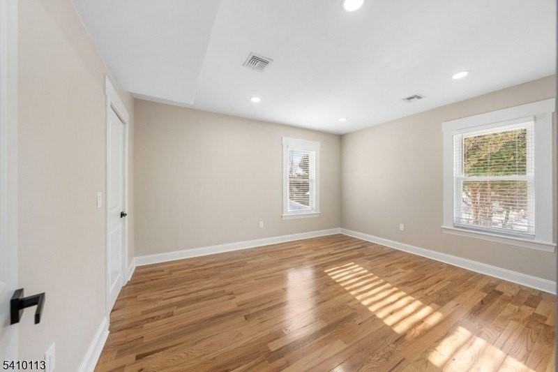 951 W 7th St - Photo 5 of 27