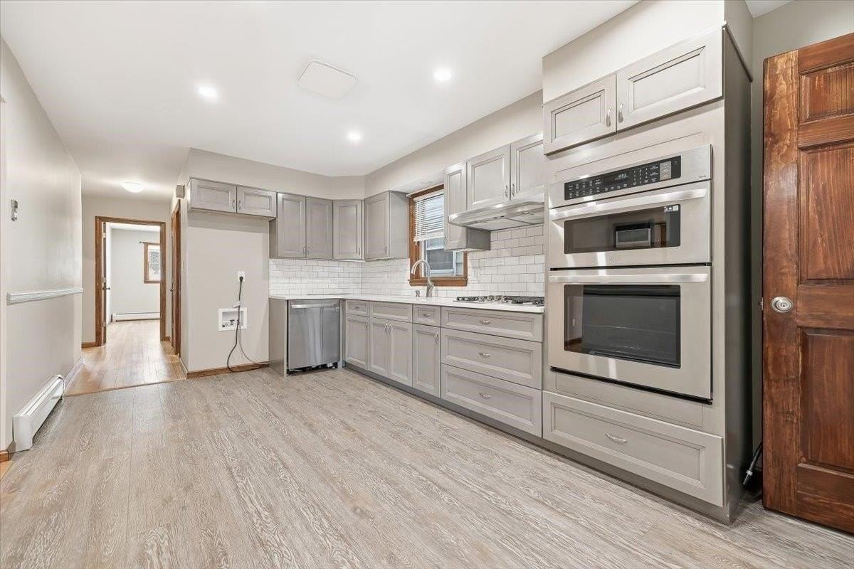 358 Cator Ave #1 - Photo 3 of 20