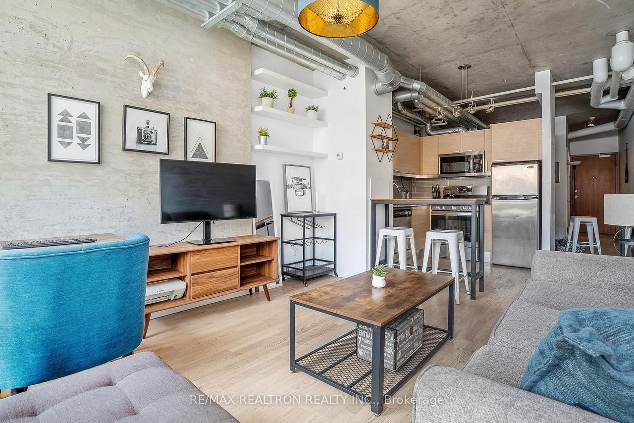 169 John Street #605 - Photo 4 of 14