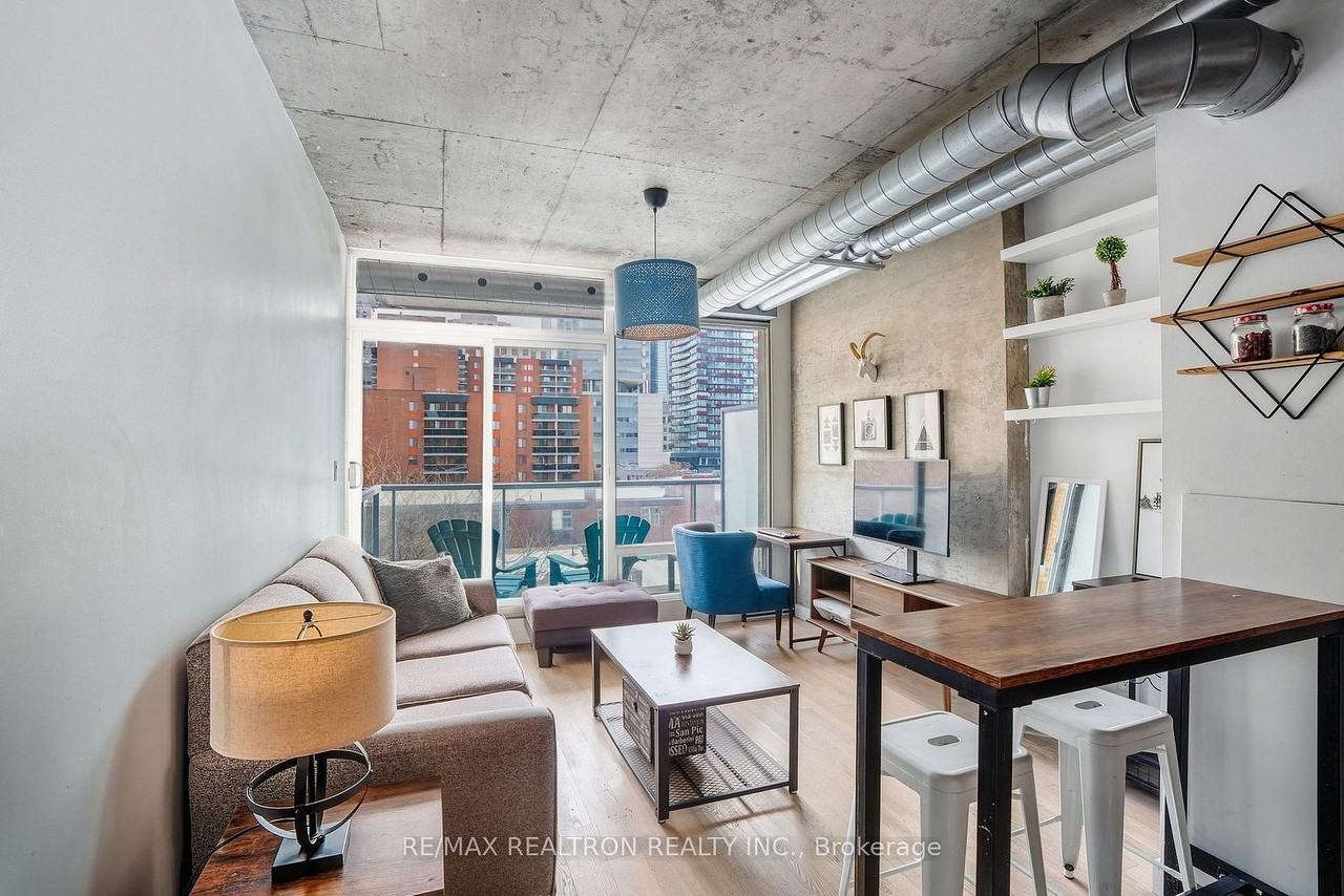 169 John Street #605 - Photo 5 of 14