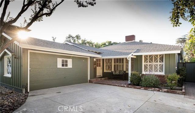 13139 Valleyheart Dr - Photo 2 of 8