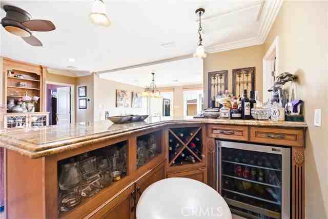 13412 Spinning Ave - Photo 4 of 8