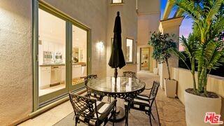 1368 Doheny Pl - Photo 2 of 8