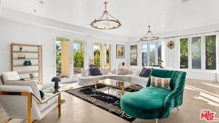 1368 Doheny Pl - Photo 5 of 8