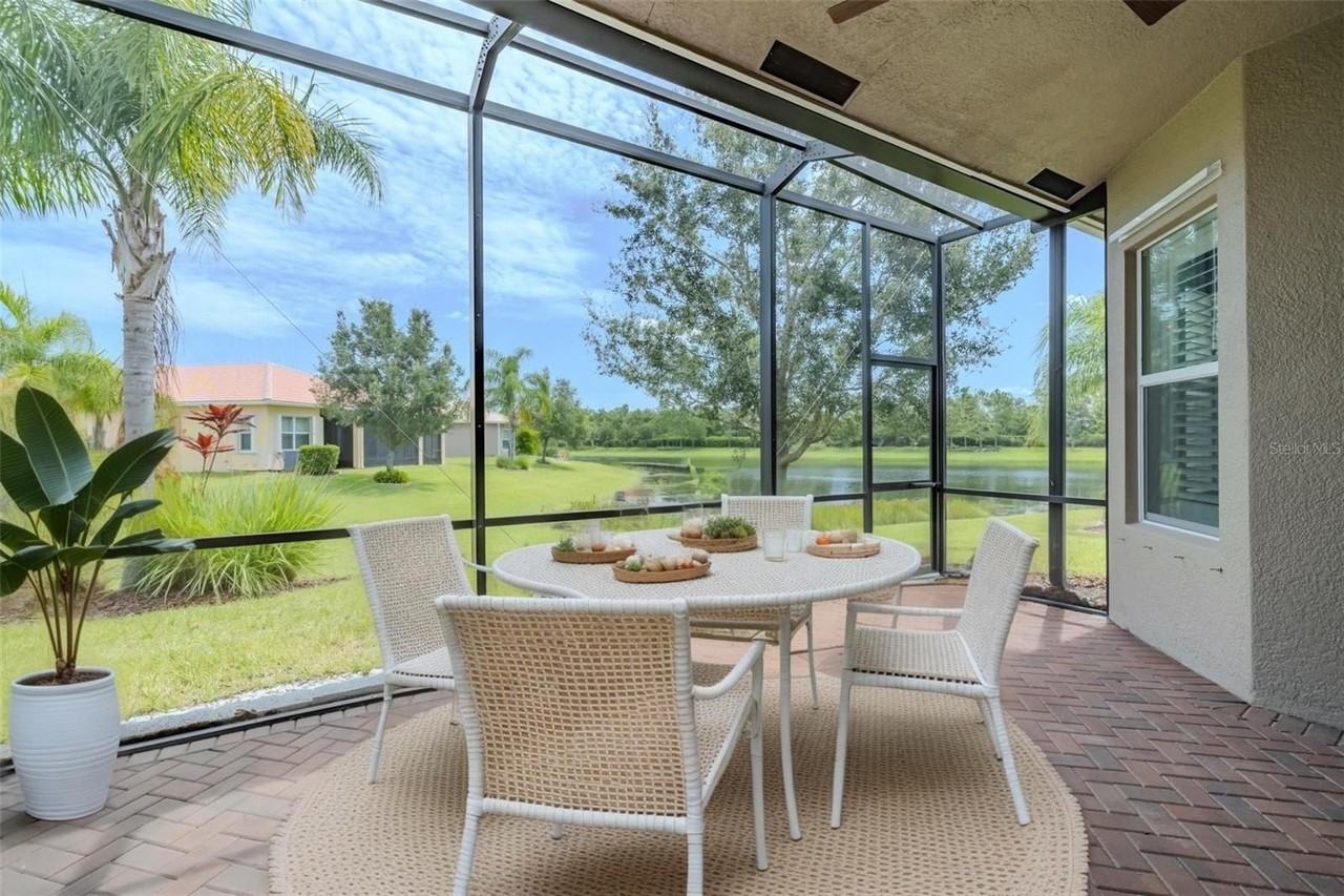 16106 Cedar Key Dr - Photo 2 of 50