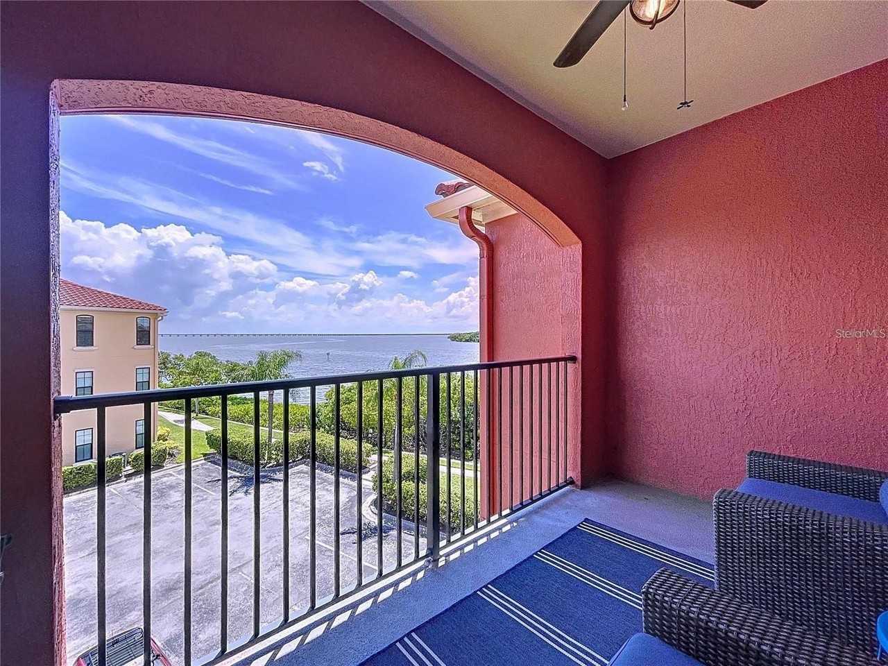 2731 Via Capri #934 - Photo 4 of 29