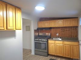 featured image of 4 Poplar St Unit B #B