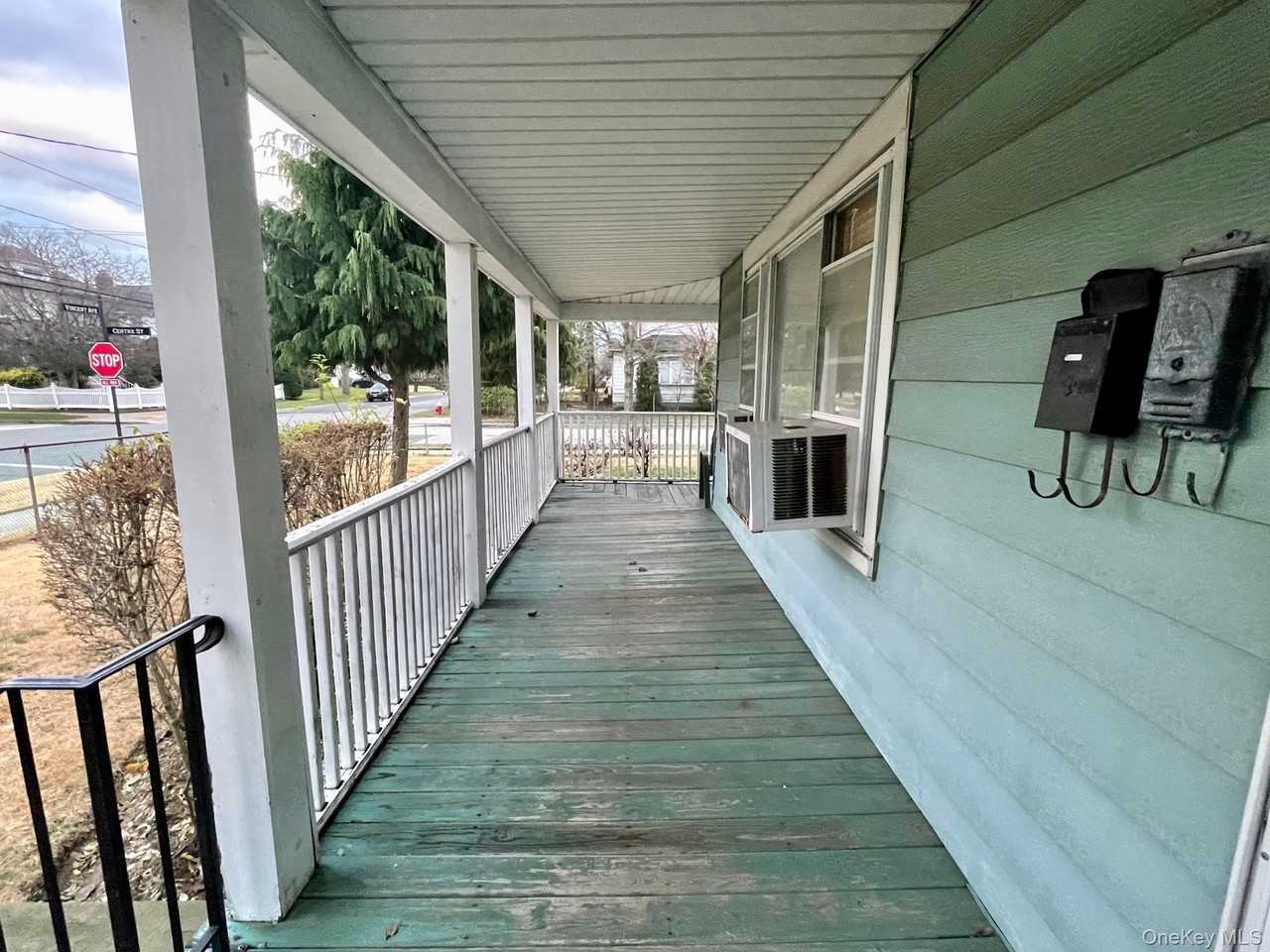 315 Vincent Ave Apt 2 #2 - Photo 2 of 14