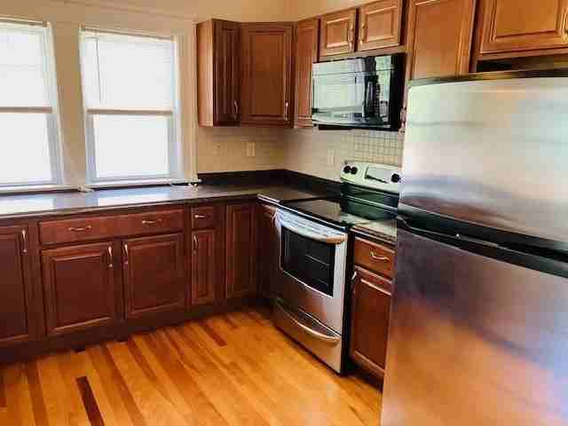 414 Lovell St Unit 2 #2 - Photo 7 of 12