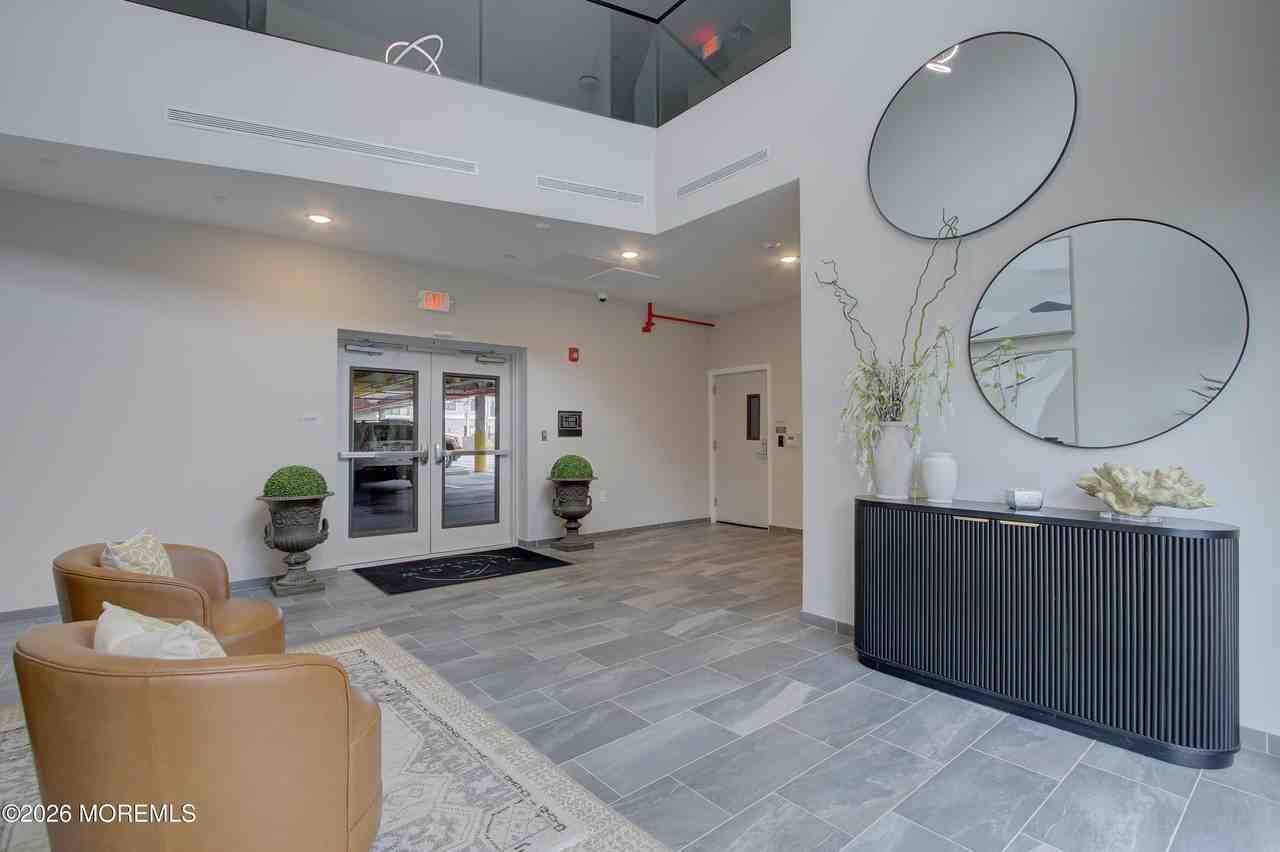 258 Morris Ave Ph 502a - Photo 5 of 25