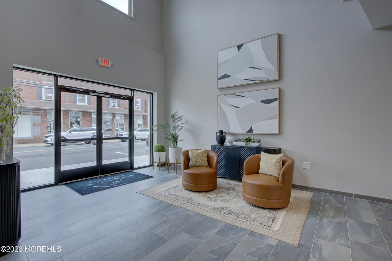 258 Morris Ave Ph 504a - Photo 3 of 25