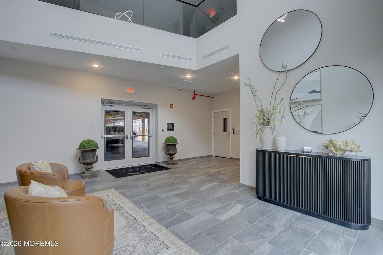 258 Morris Ave Ph 504a - Photo 5 of 25