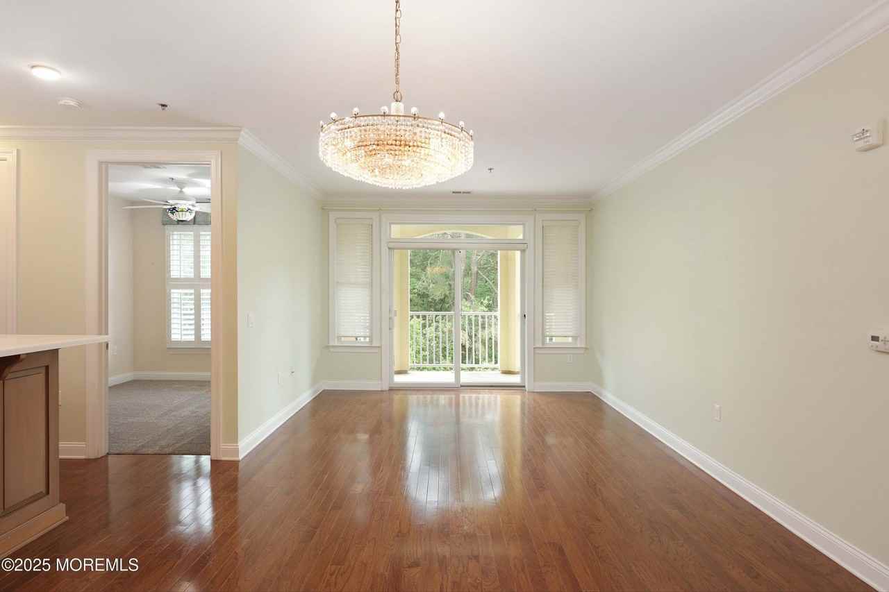 2211 Xanadu Ln - Photo 6 of 35