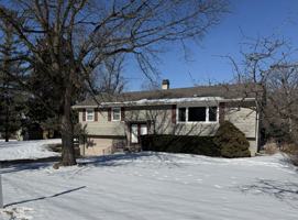 featured image of 619 41st St