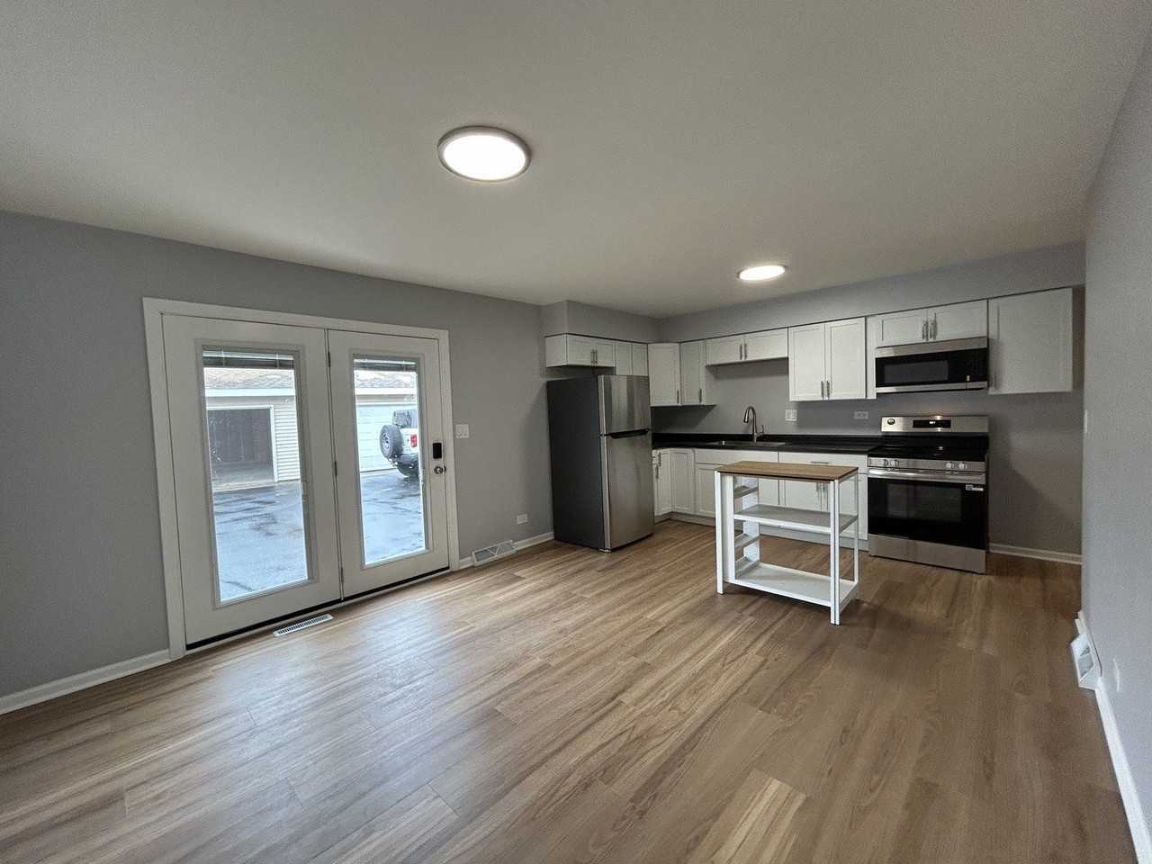 350 1st Ct Unit 1 #1 - Photo 2 of 15