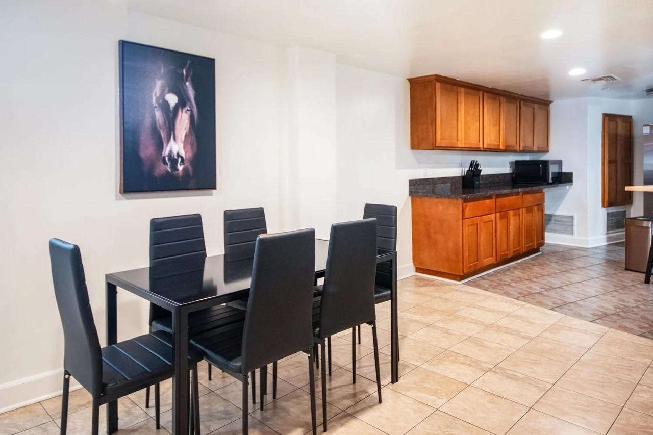 Roebling Ave - Photo 7 of 38