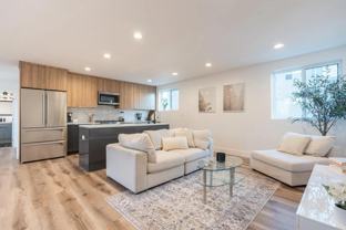 N Sycamore Ave - Photo 1 of 1