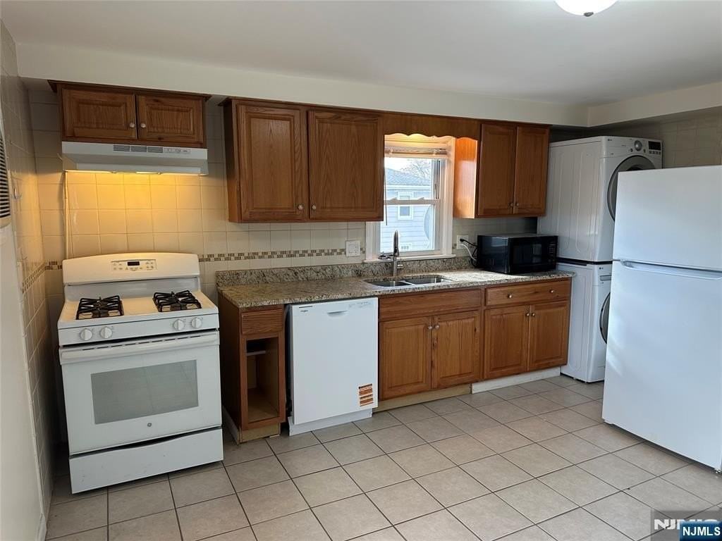 368 New York Ave - Photo 6 of 16