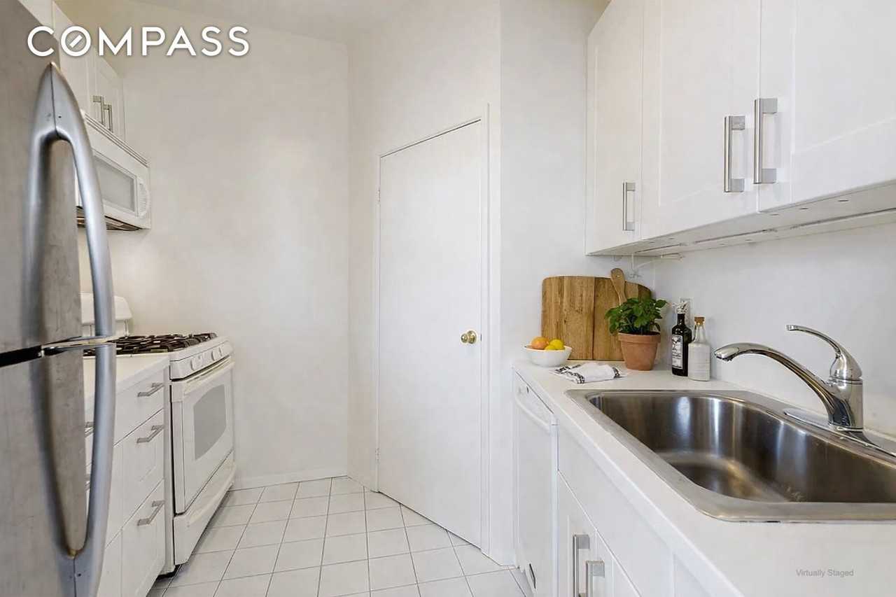 75 Poplar St #2K - Photo 5 of 7