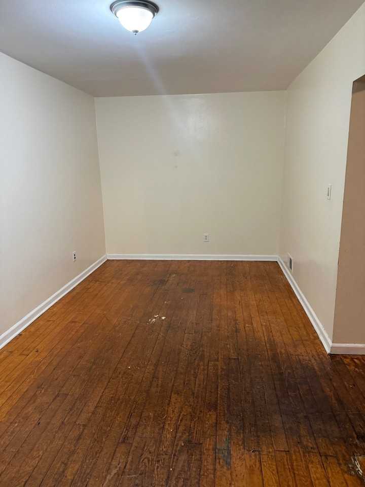 E 227th St #1 - Photo 6 of 10