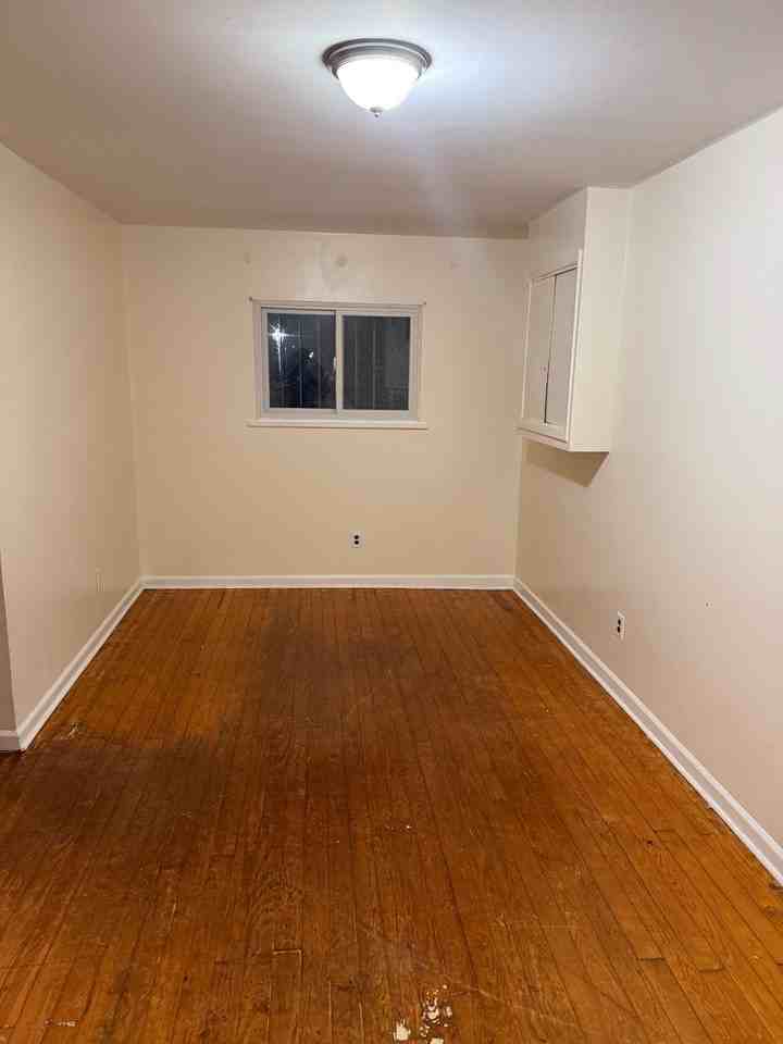 E 227th St #1 - Photo 7 of 10