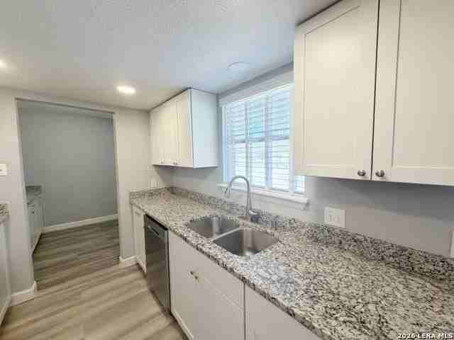 14031 Bobwhite Dr - Photo 6 of 21