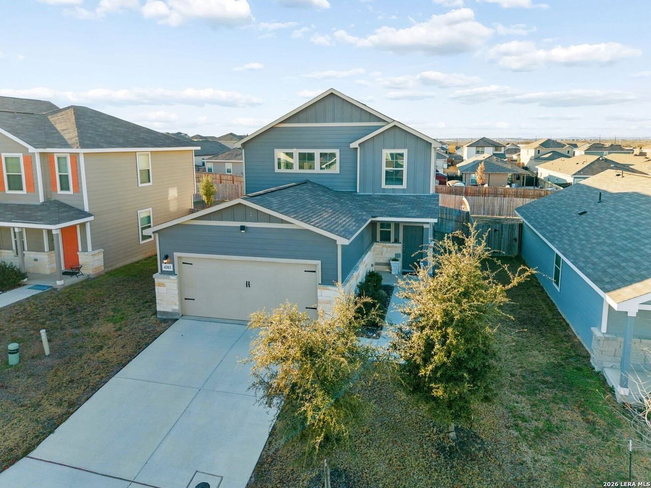 4303 Brigade Bnd - Photo 3 of 40