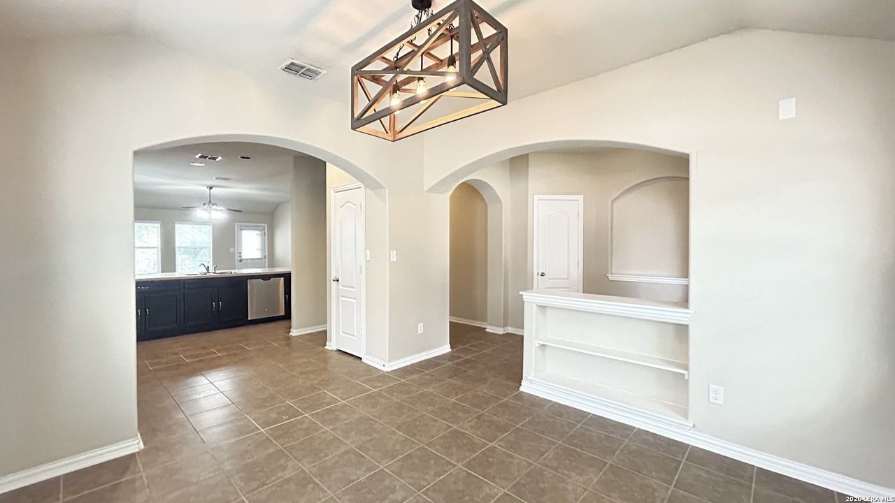 346 Posey Pass - Photo 4 of 30