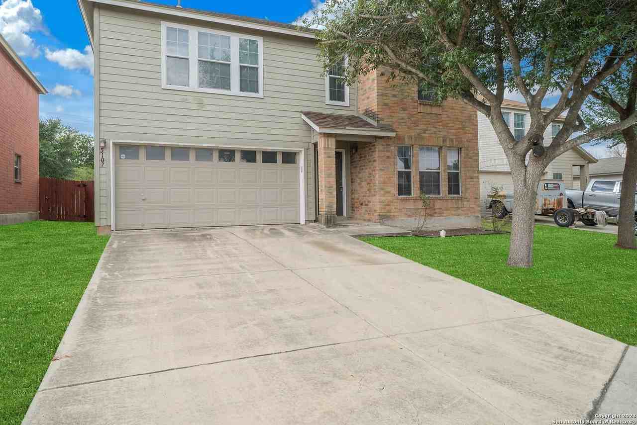 5107 Meridian Farm - Photo 4 of 31