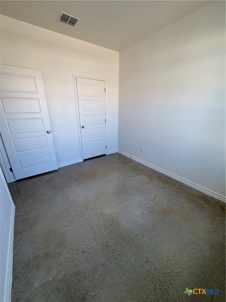 3900 American Elm Dr #A - Photo 6 of 21