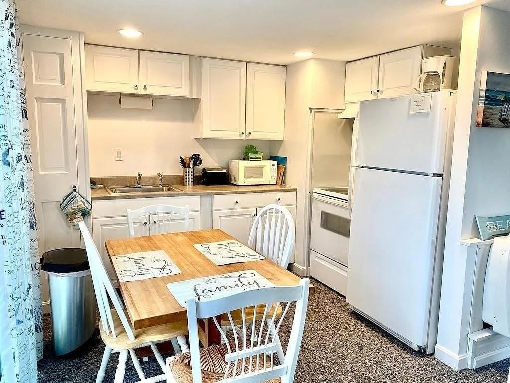 34 Ellery Ave - Photo 7 of 16