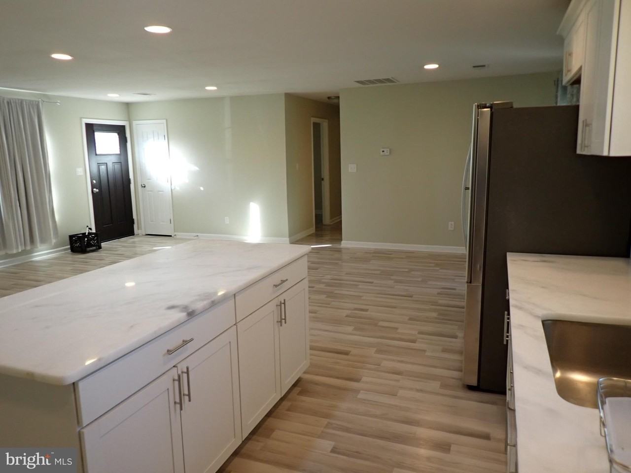 22064 Spring Valley Dr - Photo 7 of 25