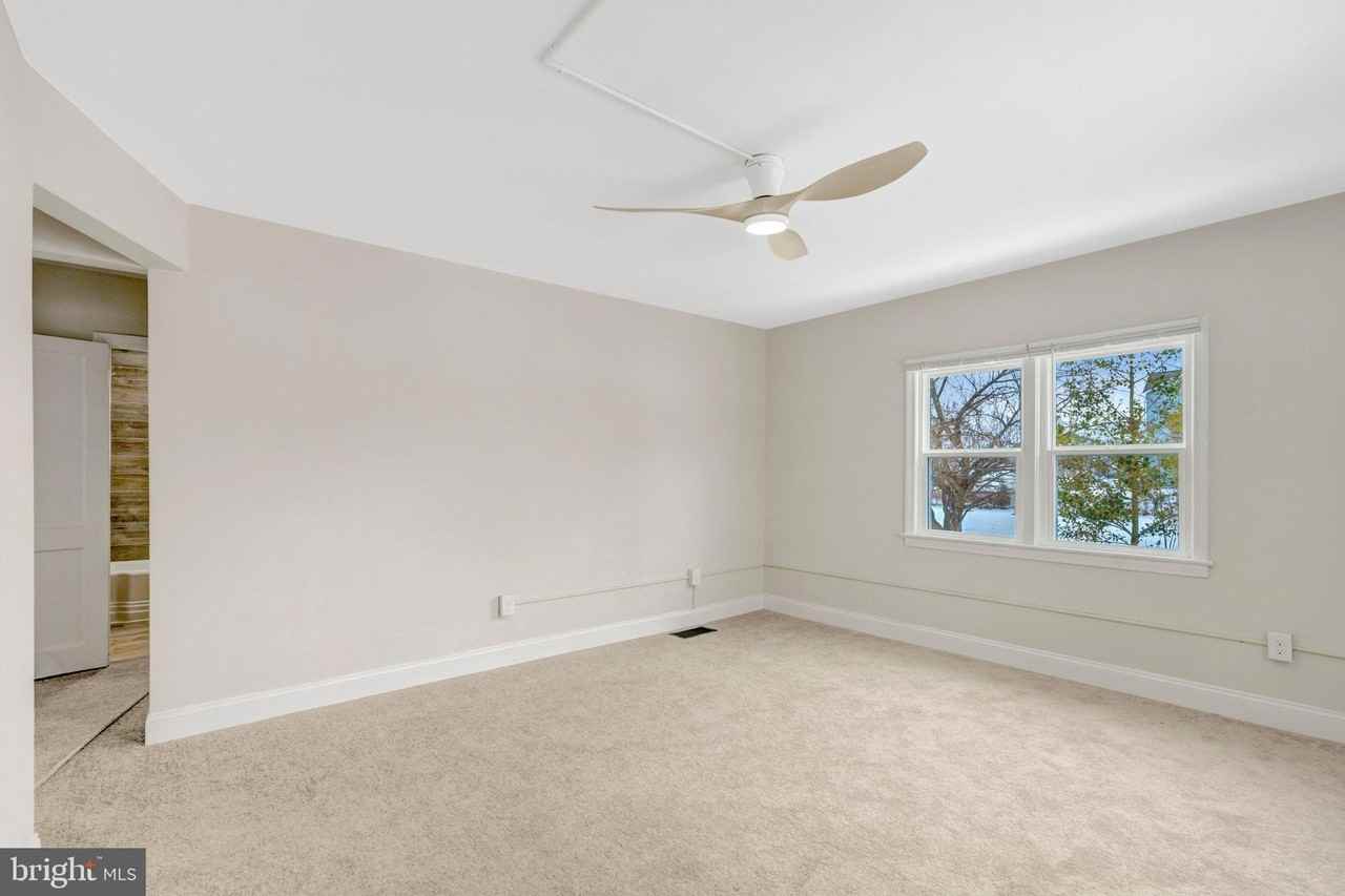 8803 Old Dominion Dr - Photo 6 of 20