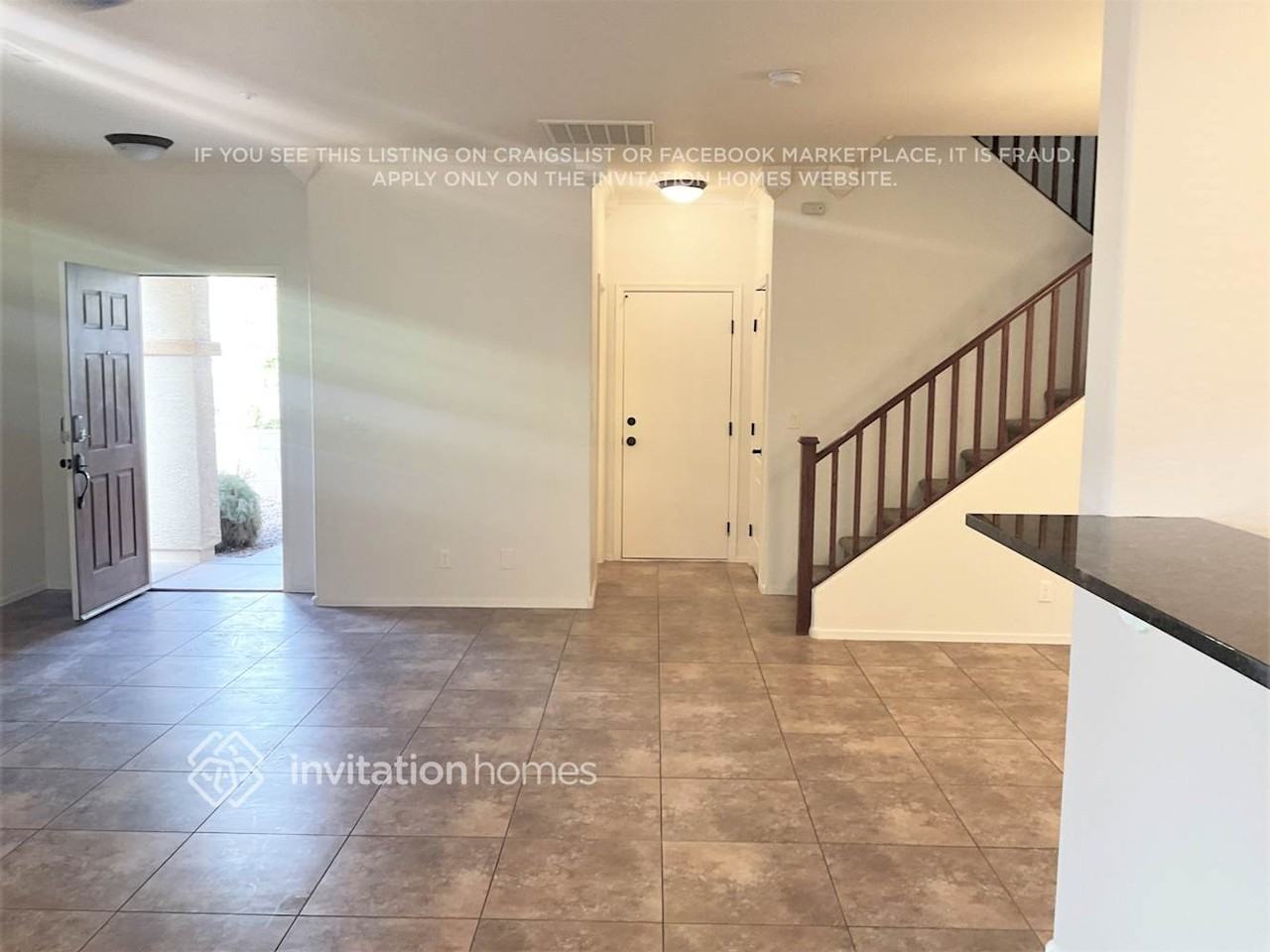 13405 N 87th Dr - Photo 2 of 18