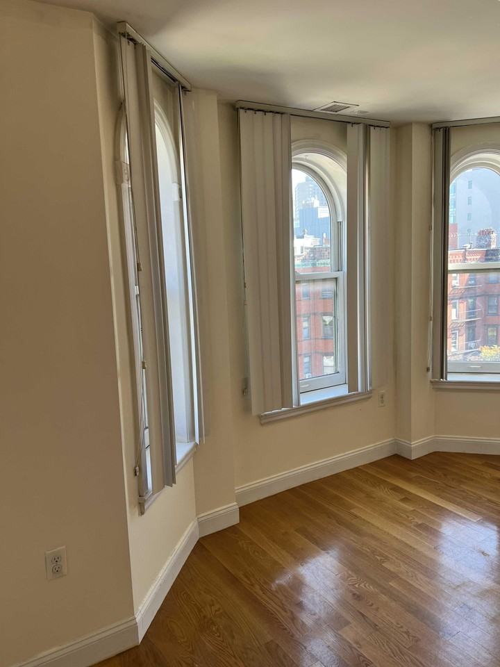 Westland Ave - Photo 4 of 11