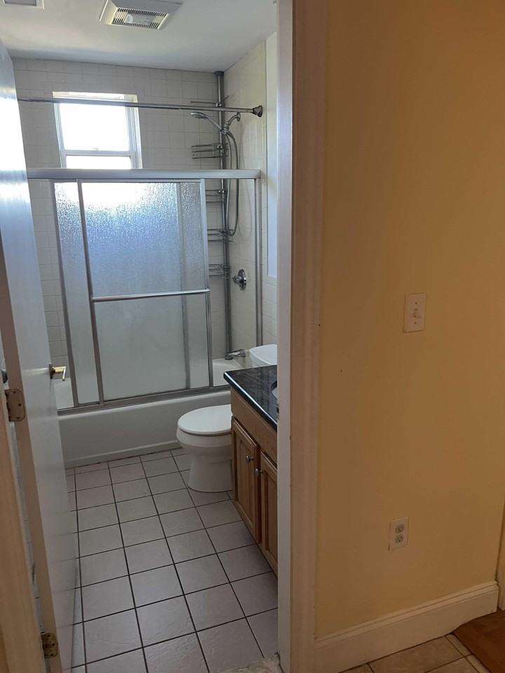 Westland Ave - Photo 7 of 11